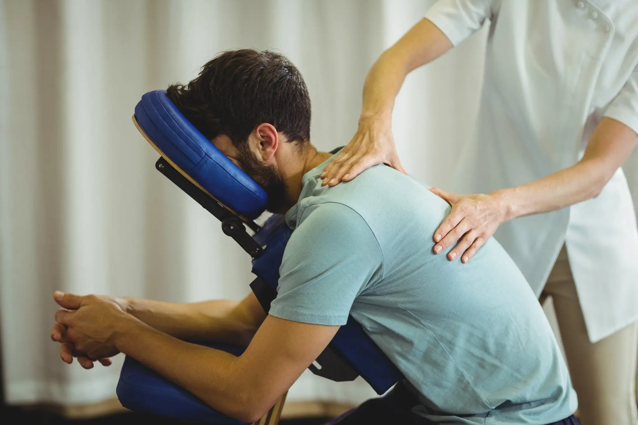 Back-Massage-Physical-Therapy